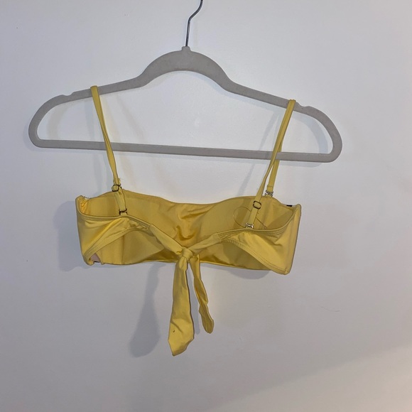 Yellow bikini top - Picture 2 of 2